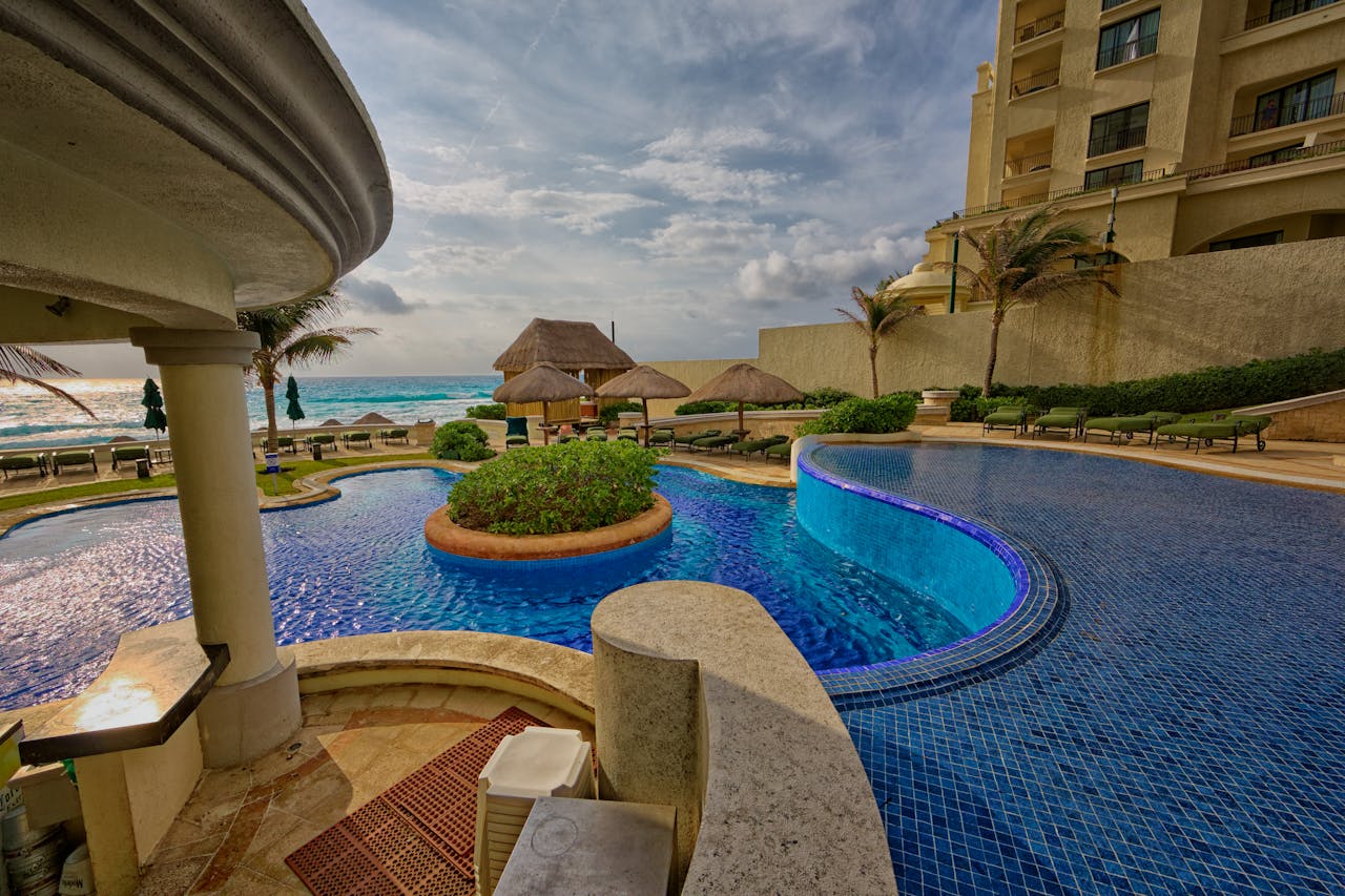 benefits of pool build